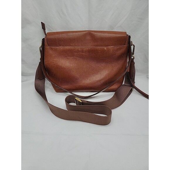 Fossil Maya Medium Pebbled Brown Leather Hobo Bag Purse Crossbody Strap 12x9x3.5 - Picture 1 of 12